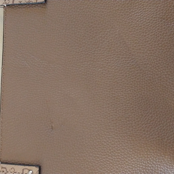 Guess tote/shoulder bag and credit card holder. - Picture 6 of 16